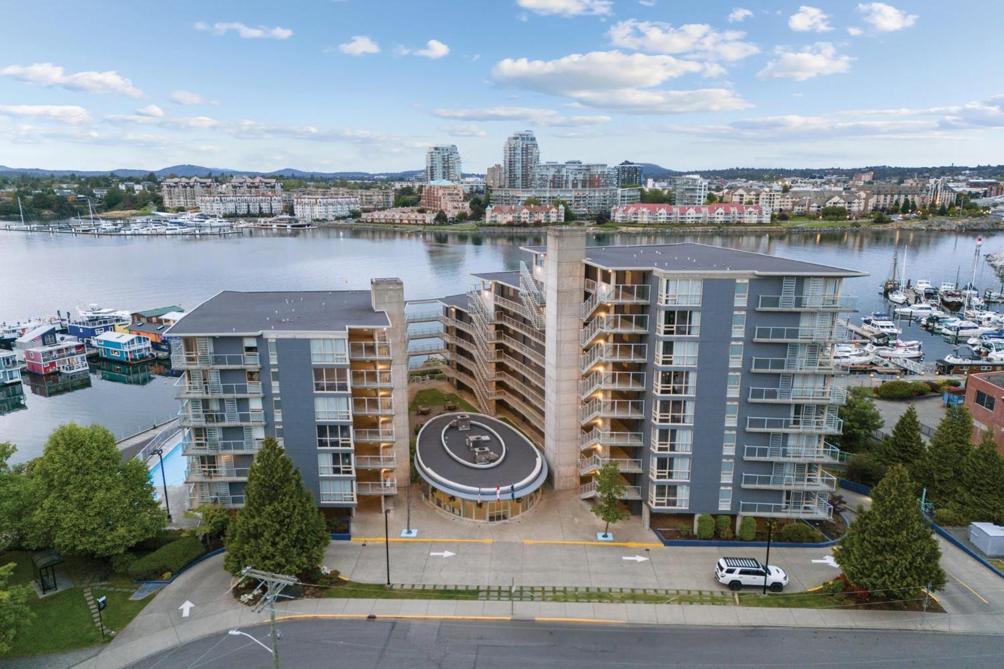 Worldmark Victoria Bagian luar foto
